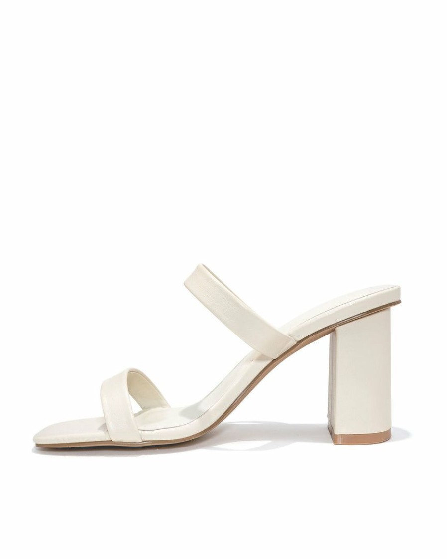 Shoes * | Free-002 Sweet Summertime Raye Block Heeled Sandal Beige Final Sale