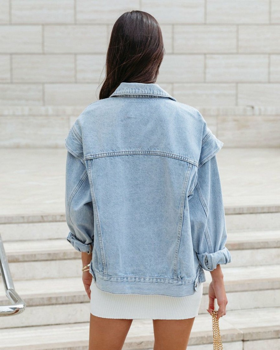 Clothing * | Verv-001 Del Mar Pocketed Denim Jacket Light Wash Final Sale Coats & Jackets