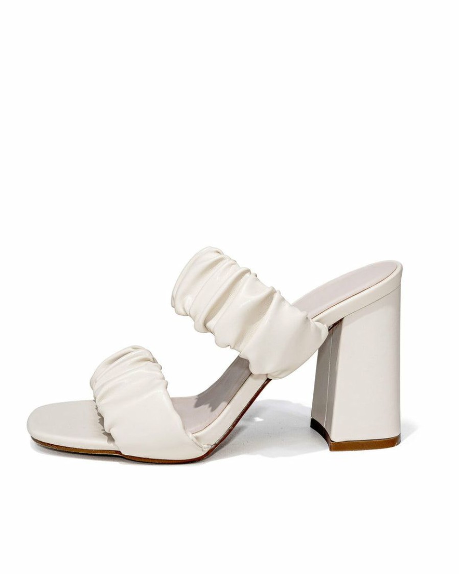 Shoes * | Shu -001 Guest Of Wedding Flora Block Heeled Scrunch Sandal Bone Final Sale