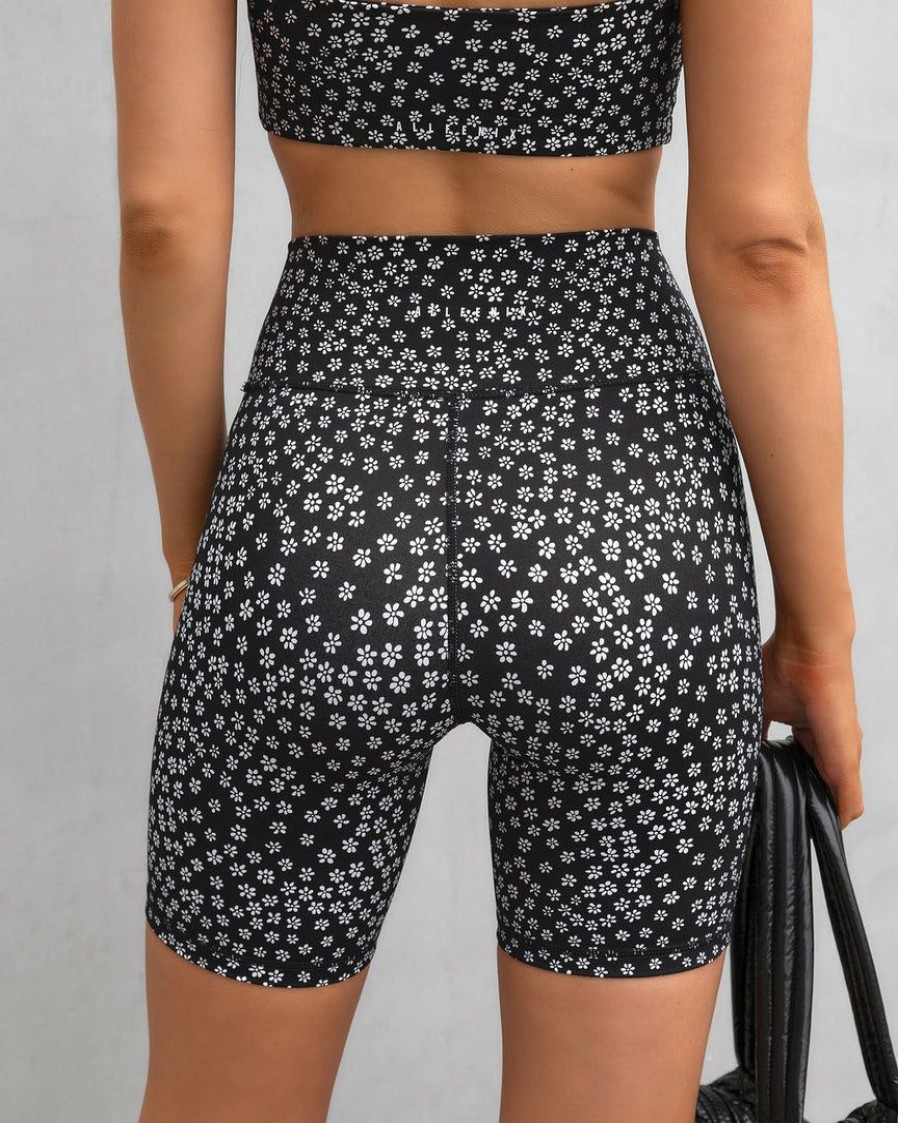 Clothing * | All-001 Dark Daisy Biker Shorts Vici Exclusives